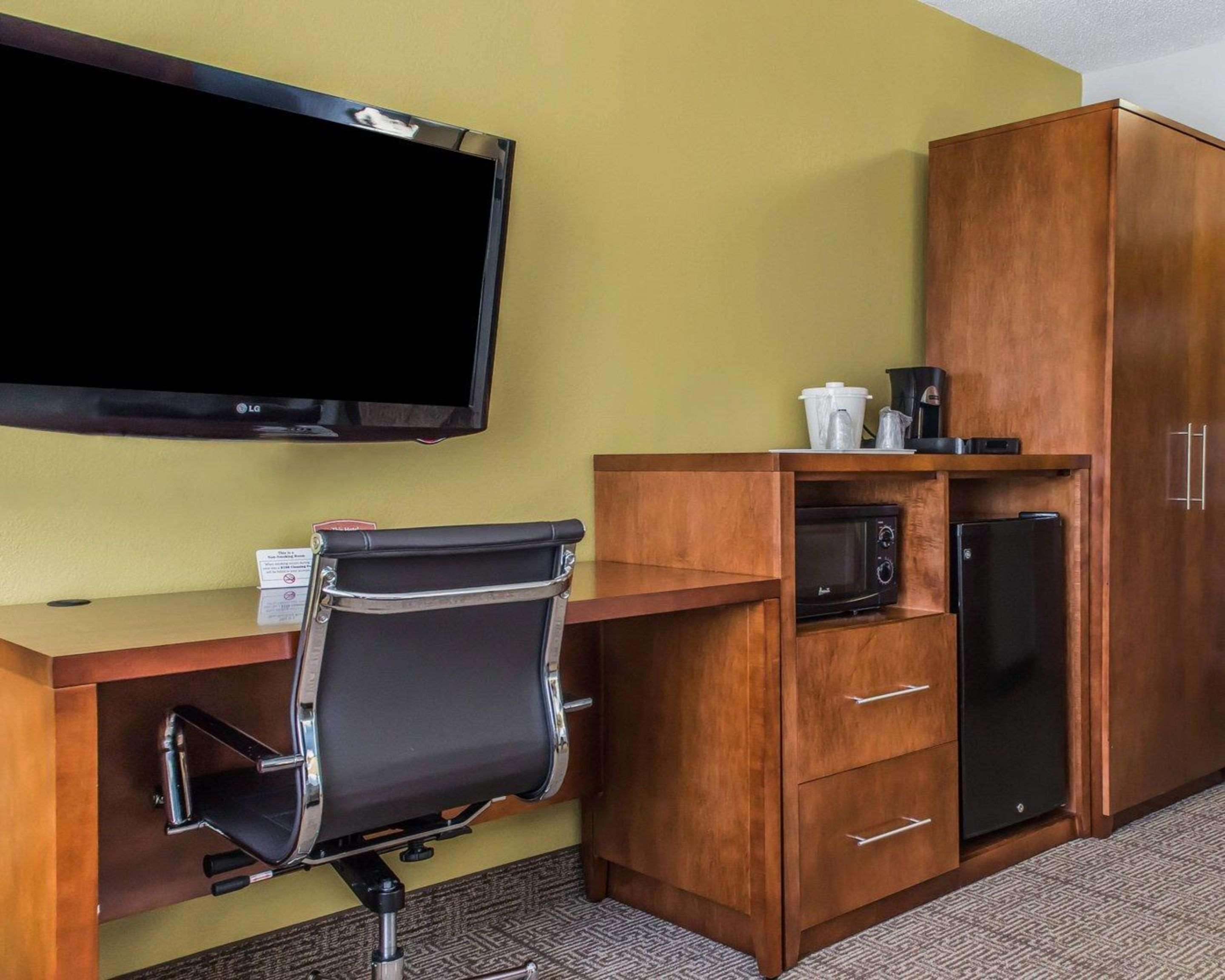 Comfort Inn Belle Vernon Eksteriør bilde