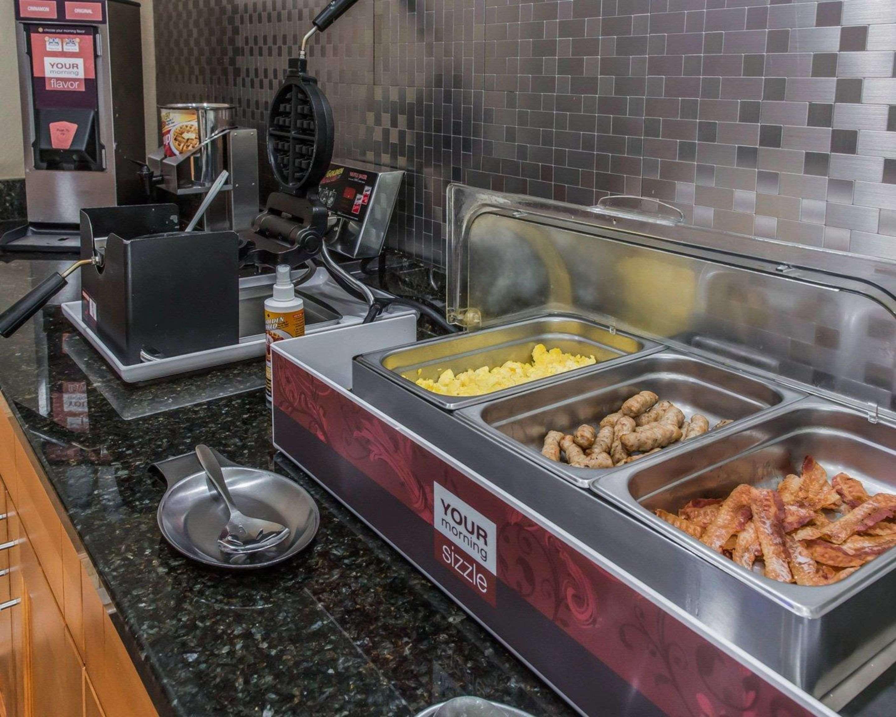 Comfort Inn Belle Vernon Eksteriør bilde