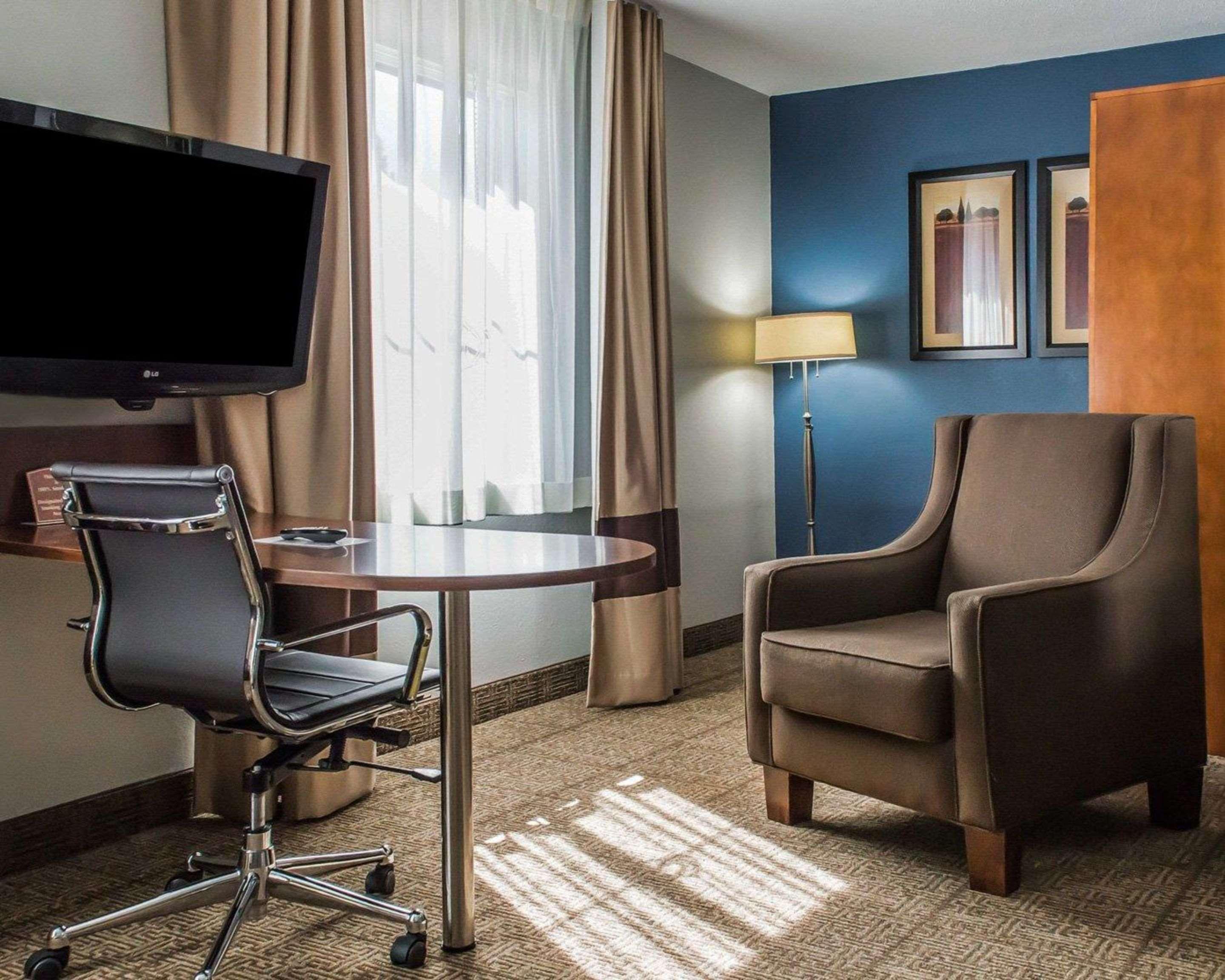 Comfort Inn Belle Vernon Eksteriør bilde