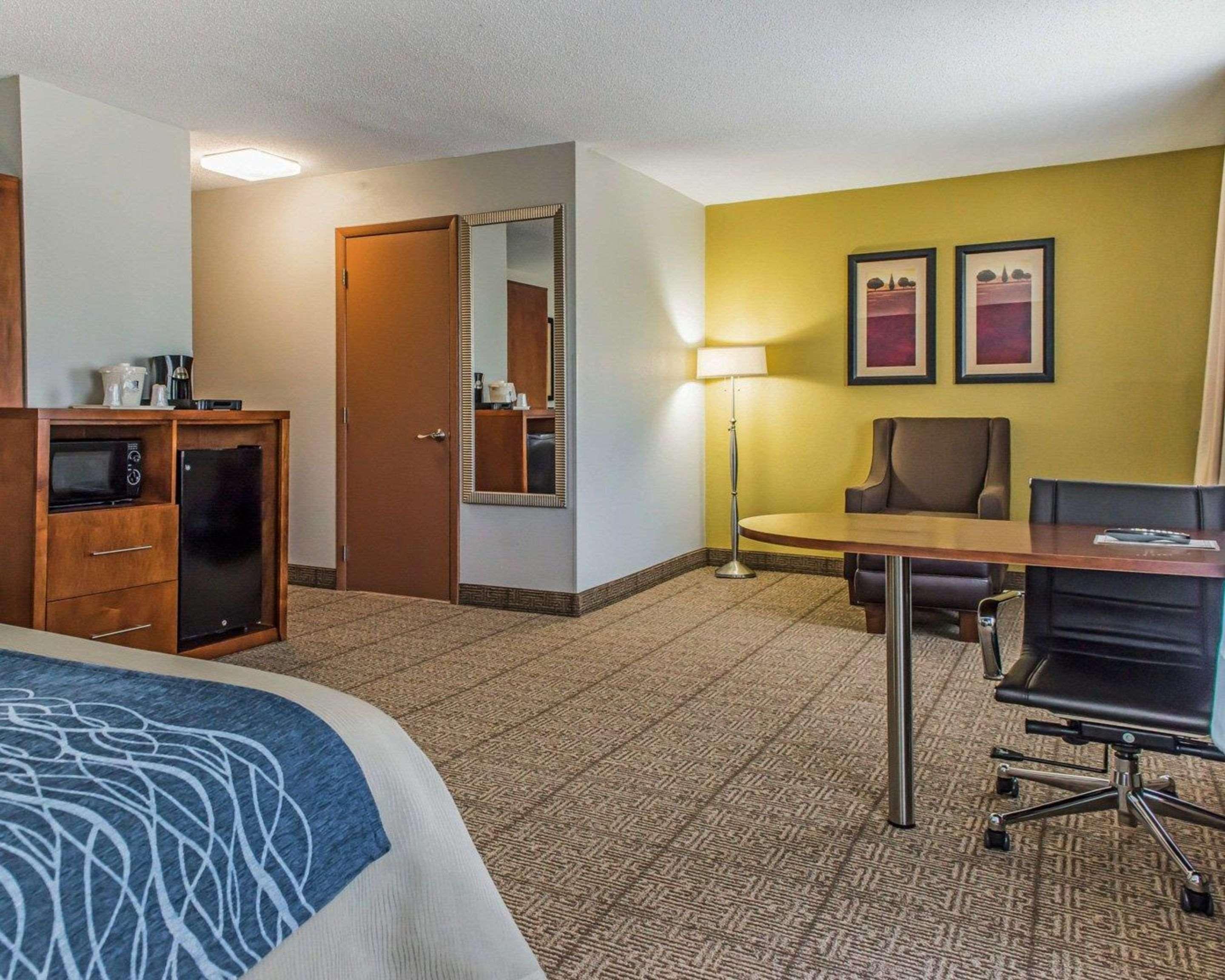 Comfort Inn Belle Vernon Eksteriør bilde