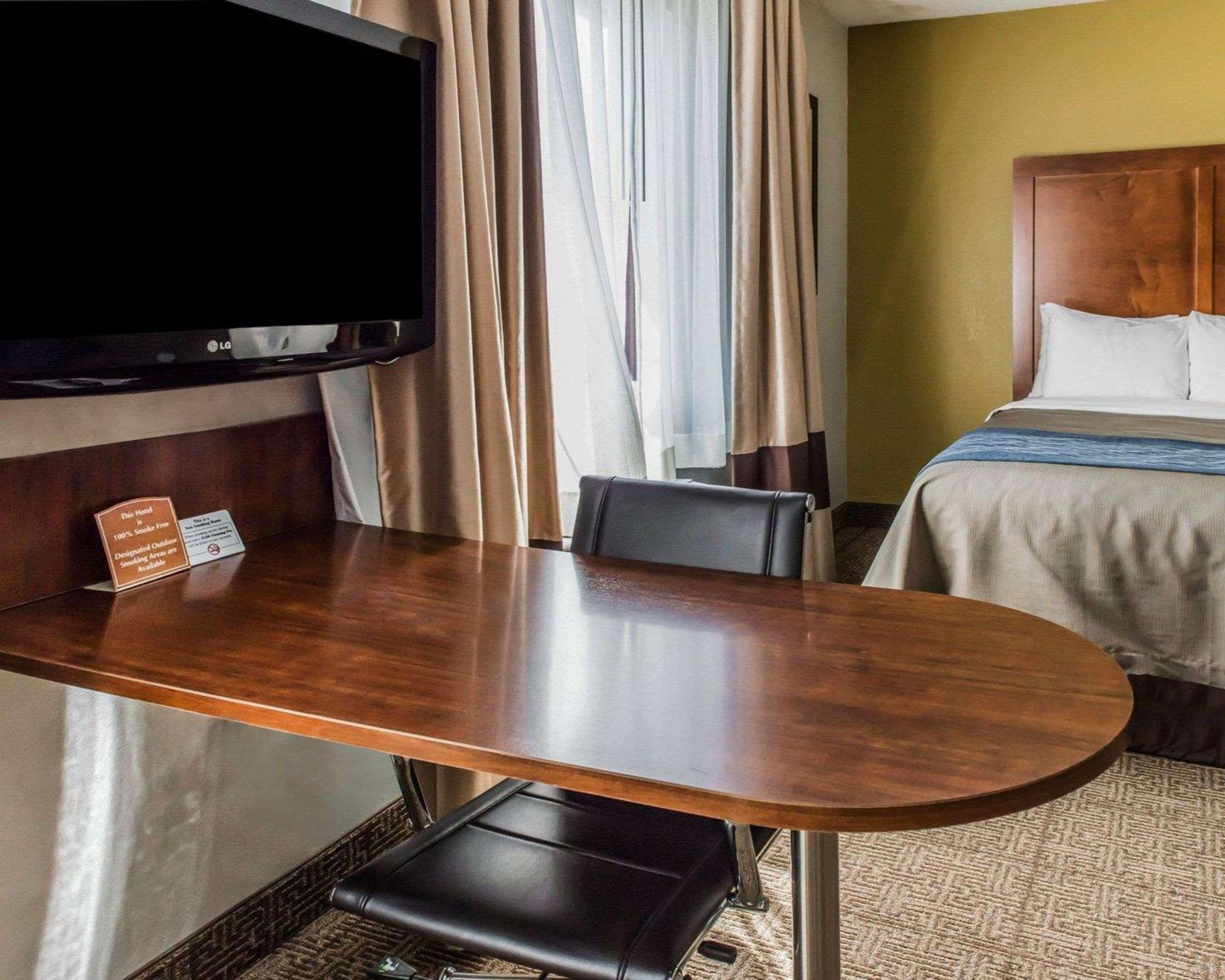 Comfort Inn Belle Vernon Eksteriør bilde