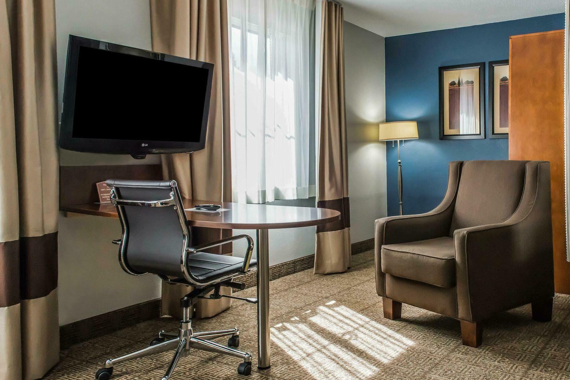 Comfort Inn Belle Vernon Eksteriør bilde